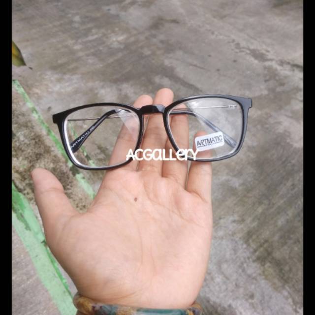 Frame Kacamata minus WANITA murah 0.5 sampe 4.00