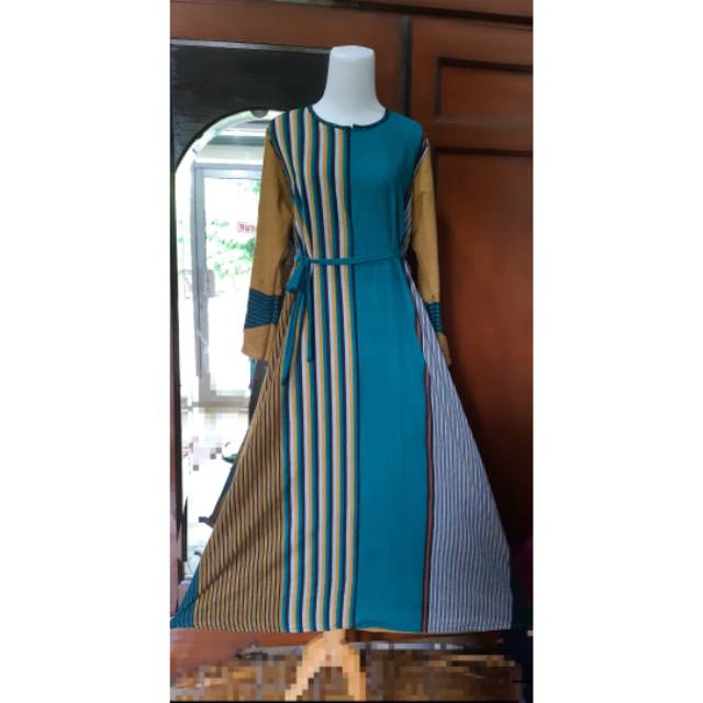 Dress lurik ATBM kombinasi tenun polos