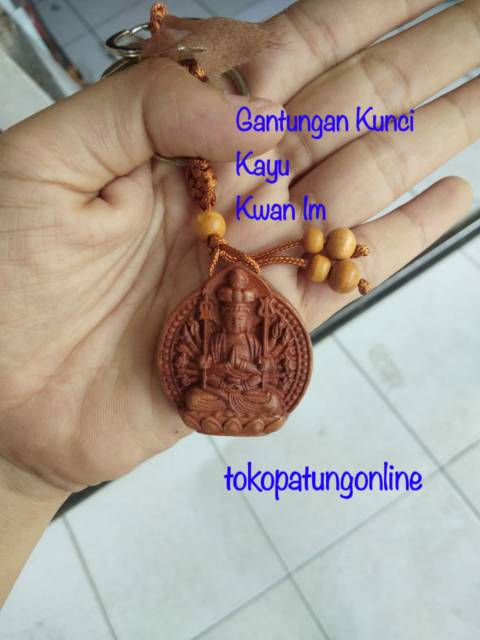 Gantungan Kunci Kirin Singa Langit Kayu