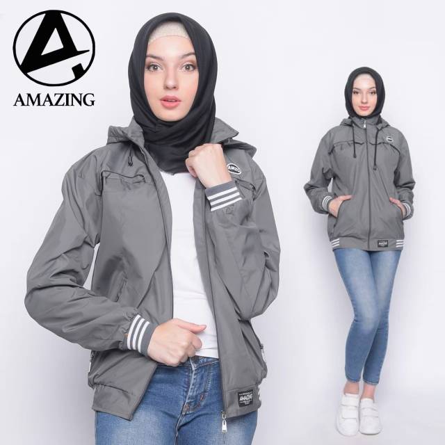 JAKET WANITA MOTIF SALUR SEMI WATERPROOF LENGKAP PAKAI HOODIE