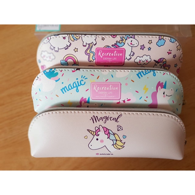

Pensil case unicorn