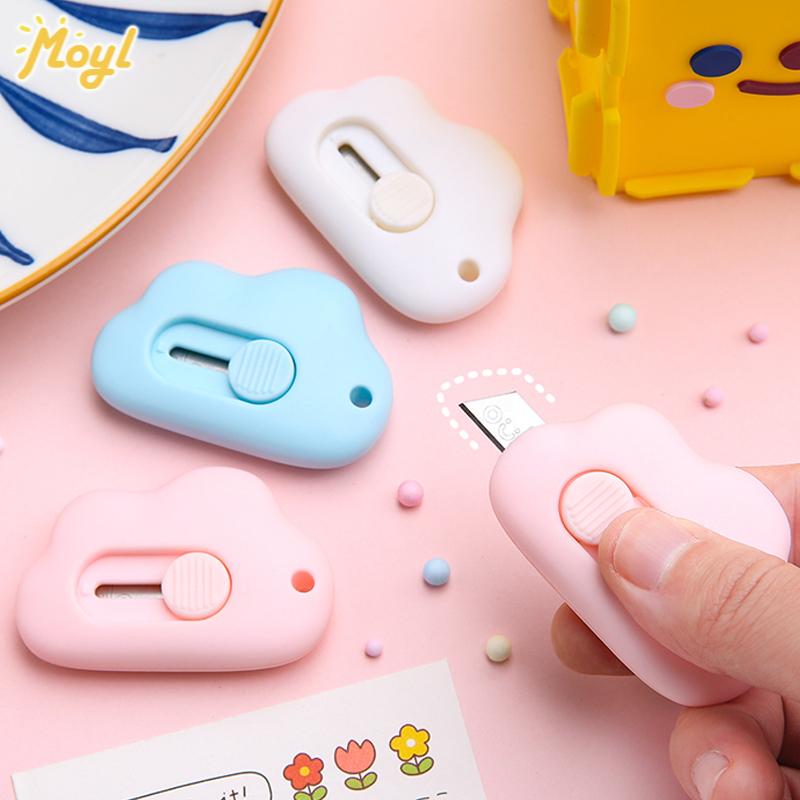 (Hot Sale) Pisau Mini Portable Retractable Bentuk Awan Kartun