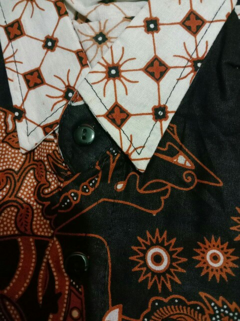Promo Batik Couple Keluarga Sarimbit Sania Ruffle Batik Ori Ndoro Jowi Motif Wayang Putih