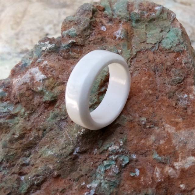 Cincin Giok Salju Aceh Model Minimalis Super