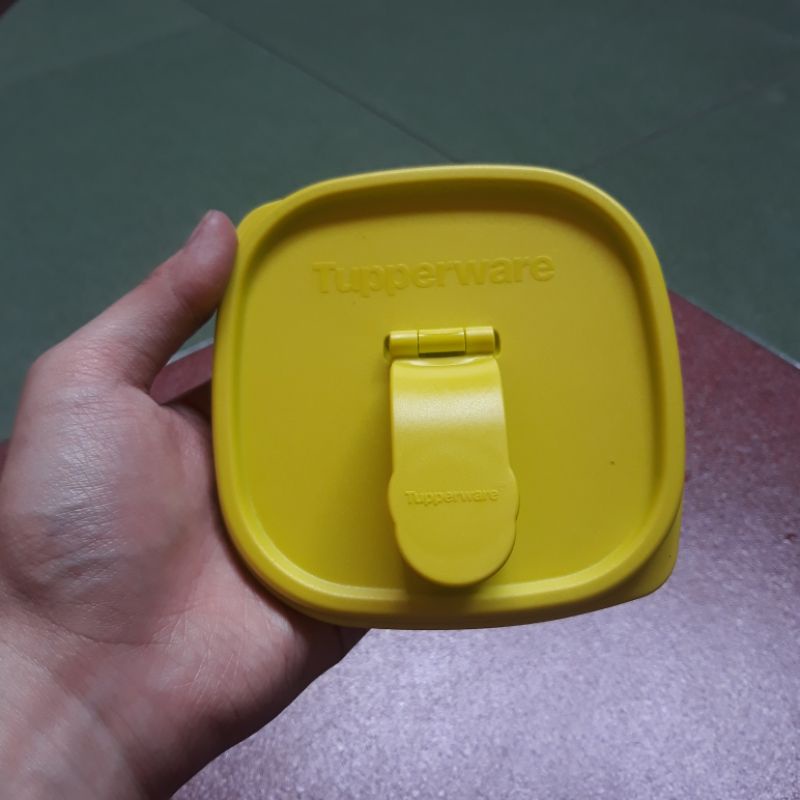 Botol minum tupperware slime line 2L