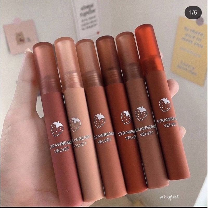 ⚡PUTRI KOSMETIK⚡𝐌𝐀𝐓𝐓𝐄 𝐋𝐈𝐏𝐒𝐓𝐈𝐂𝐊 - Kiss Beauty Strawberry Velvet Moisturaizing Matte Lipstick/Lipstik 