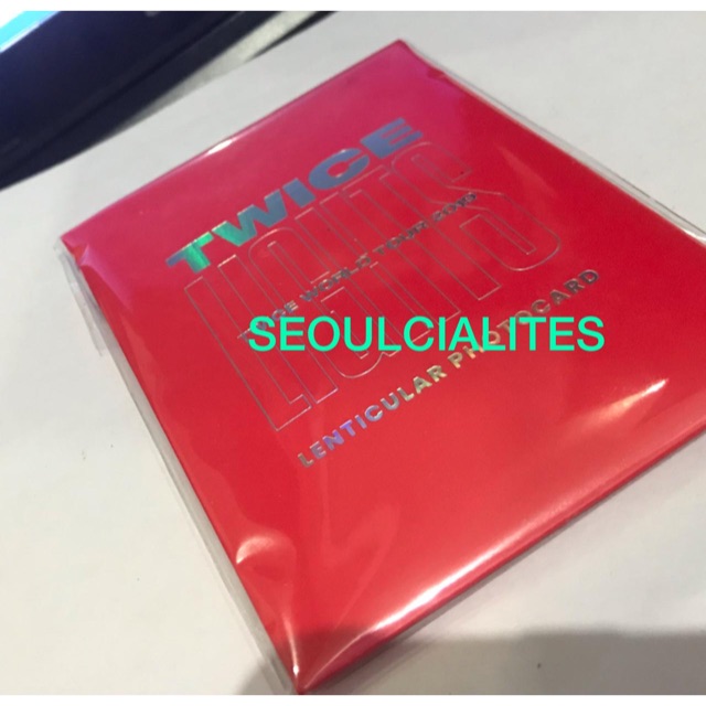 FAST PO OFFICIAL TWICE MERCHANDISE TWICELIGHTS LENTICULAR SET B