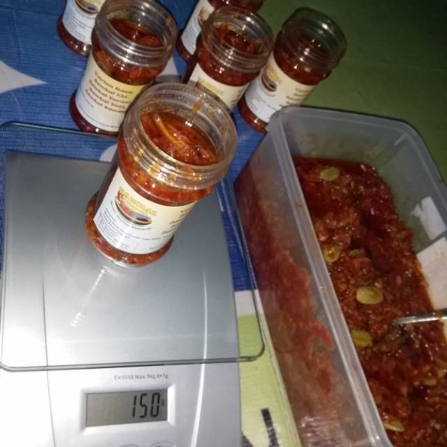 

sambal pete teri by @sambalempatsaudara_id