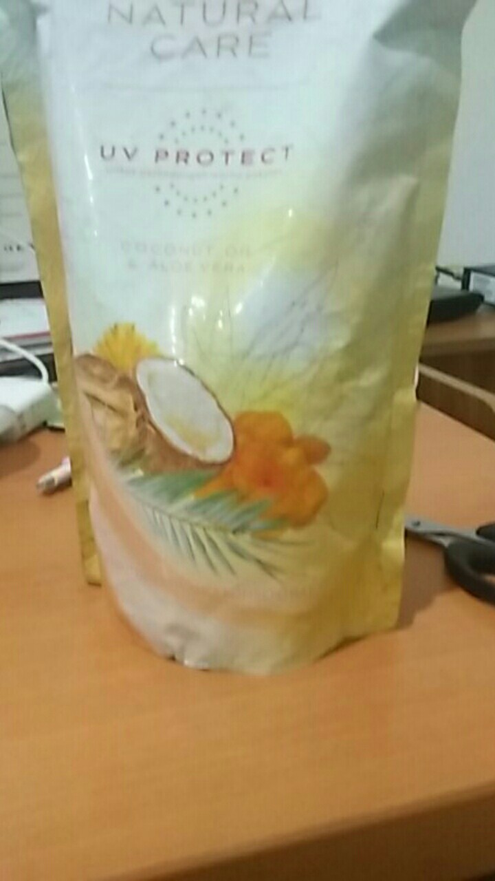 Molto Pewangi Dan Pelembut Pakaian