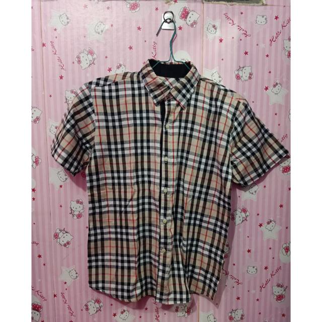 Kemeja preloved pria burberry M