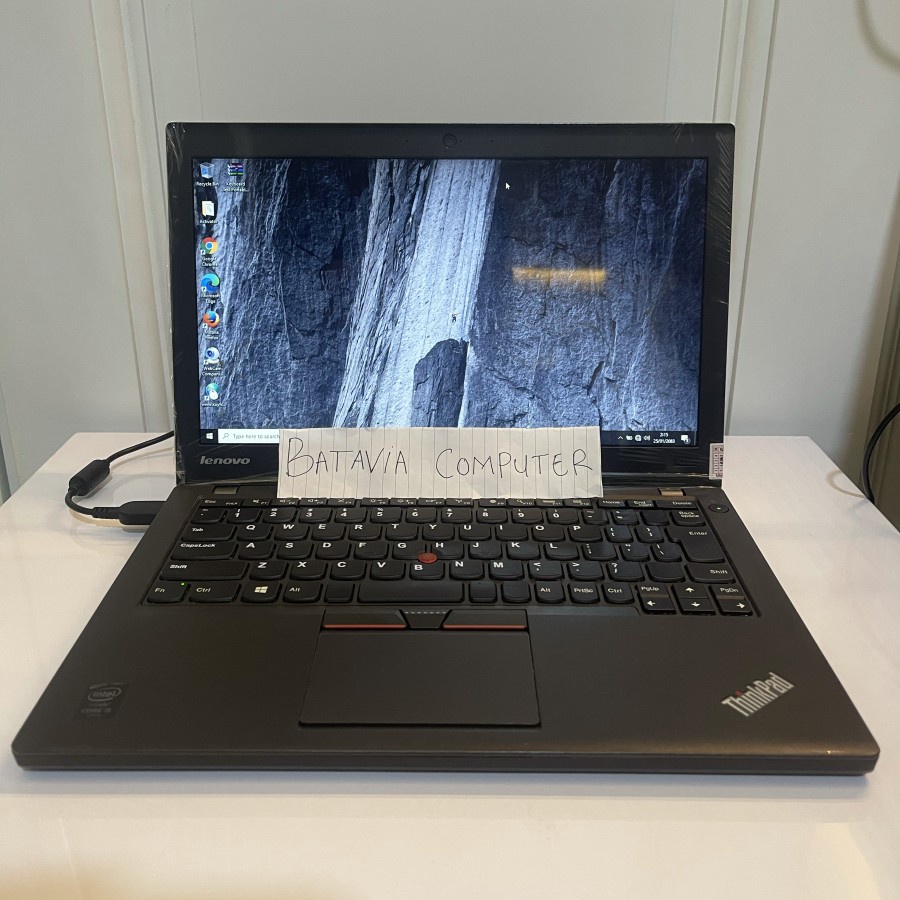 Laptop Lenovo X250 Core i5 - RAM 8GB - HDD 500GB - SUPERMURAH
