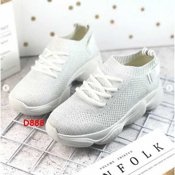 Sneakers D888 import realpict