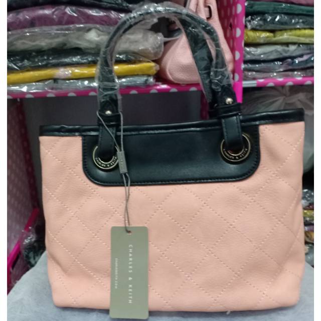 Tas import Charles & keith