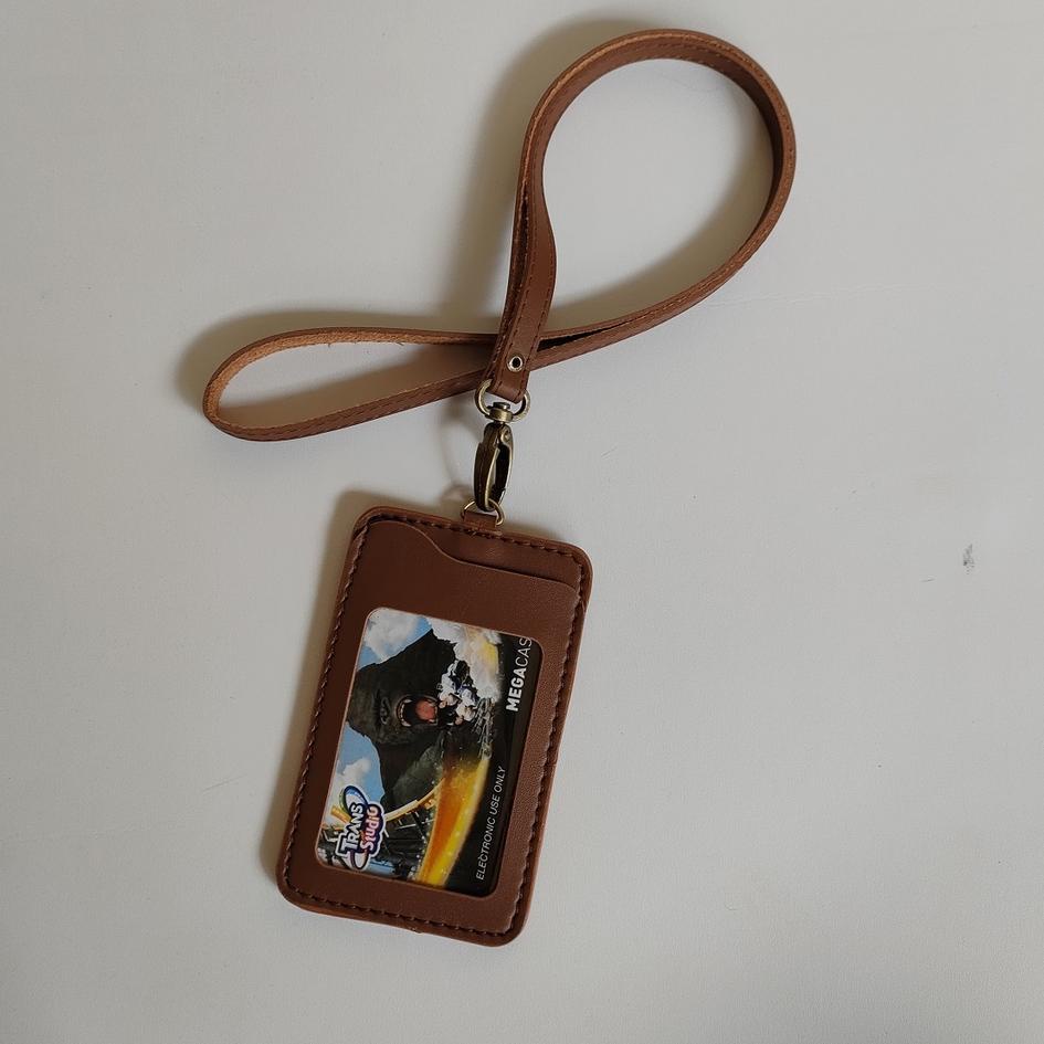 

Tren Kekinian.. Name Tag ID Card Holder Kulit Lanyard TERBARU.