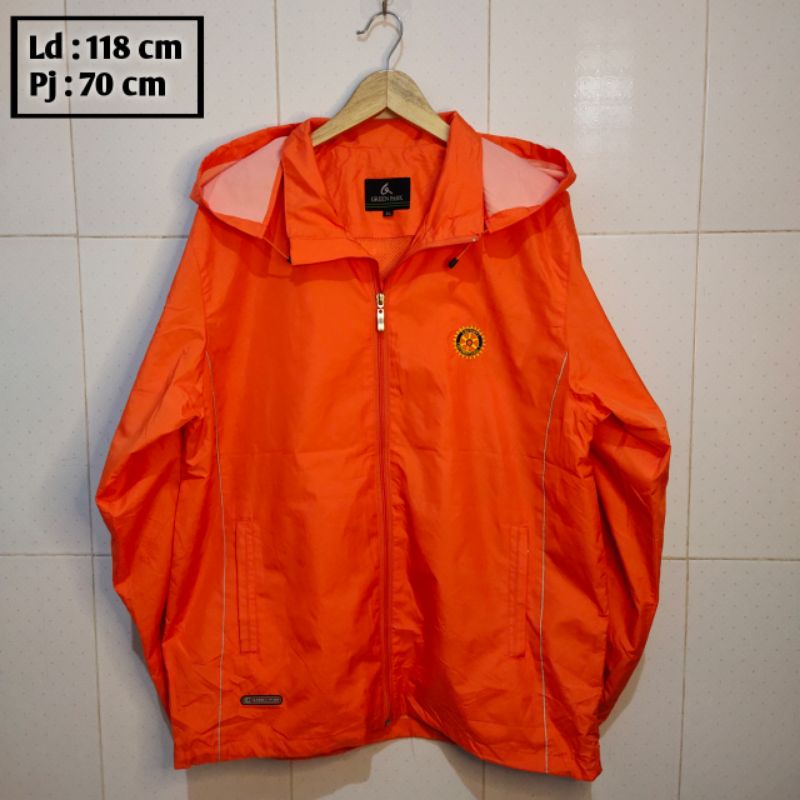 Green Park preloved branded jaket pria wanita cewek cowok thrift pl bekas second jacket parasut outd