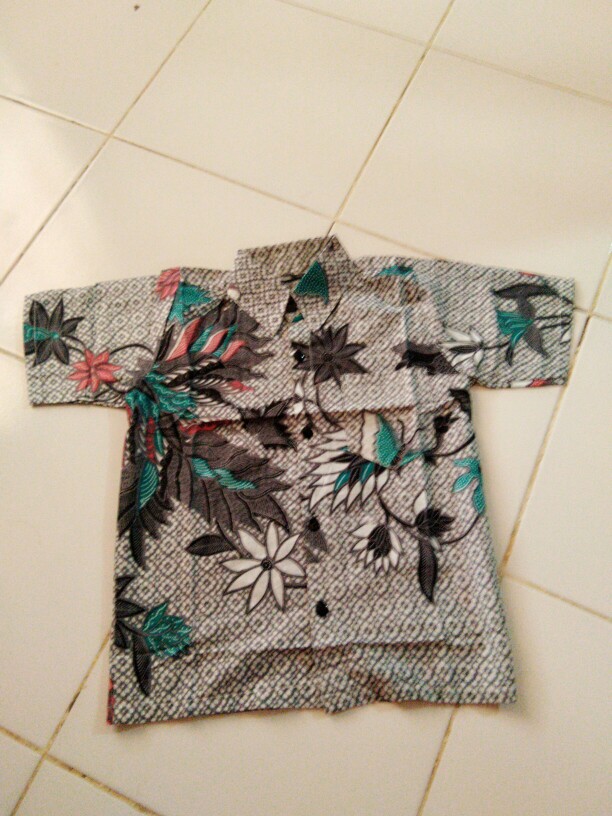 Batik Couple Keluarga Sania Ruffle Ori Ndoro Jowi Dnt Motif Kupu Kupu