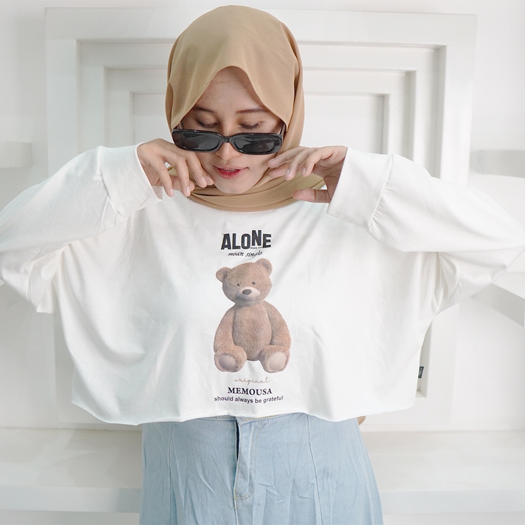 memousa Crop Top white teddy bear alone series  Long Sleeve Atasan Crop Wanita