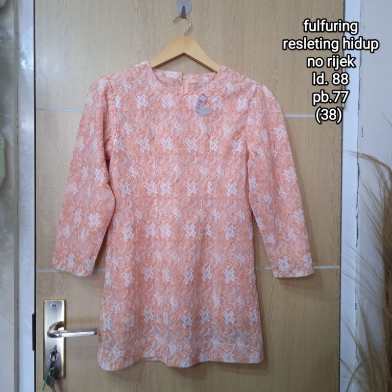 PRELOVED THRIFT KEBAYA WANITA (PART 2) / BRUKAT MODERN MURAH / BROKAT PREMIUM LIKE NEW / BRUKAT KONDANGAN / BRUKAT WISUDA MEWAH-5