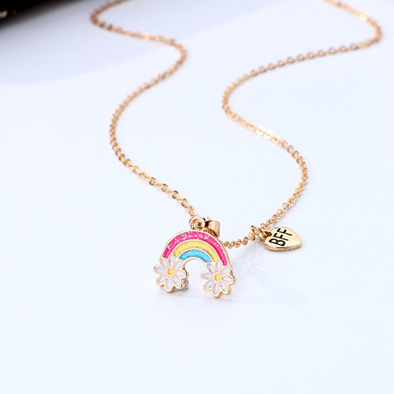 2pcs / Set Kalung Rantai Dengan Liontin Bunga Warna Pelangi Untuk Wanita