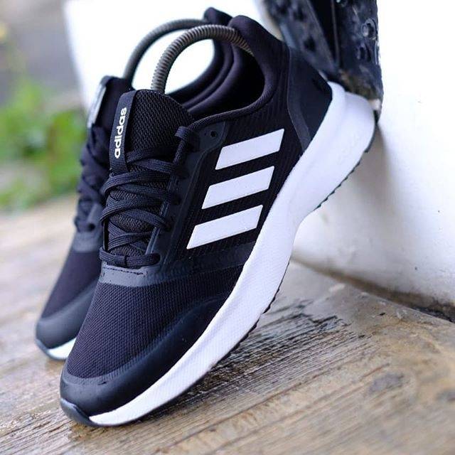 Adidas Nova Flow Black White