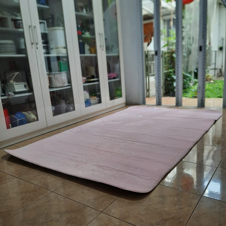 Fay Fur by ALICE Karpet Bulu Busa 150x190 Pink-1