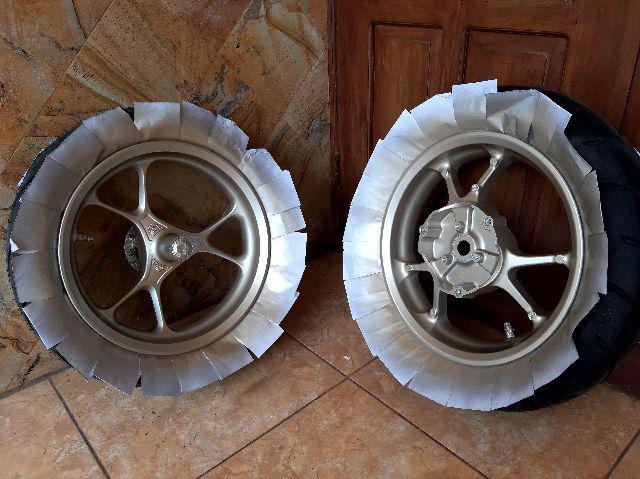 Sapporo Spray 7735 Light Bronze Cat Semprot 300ml