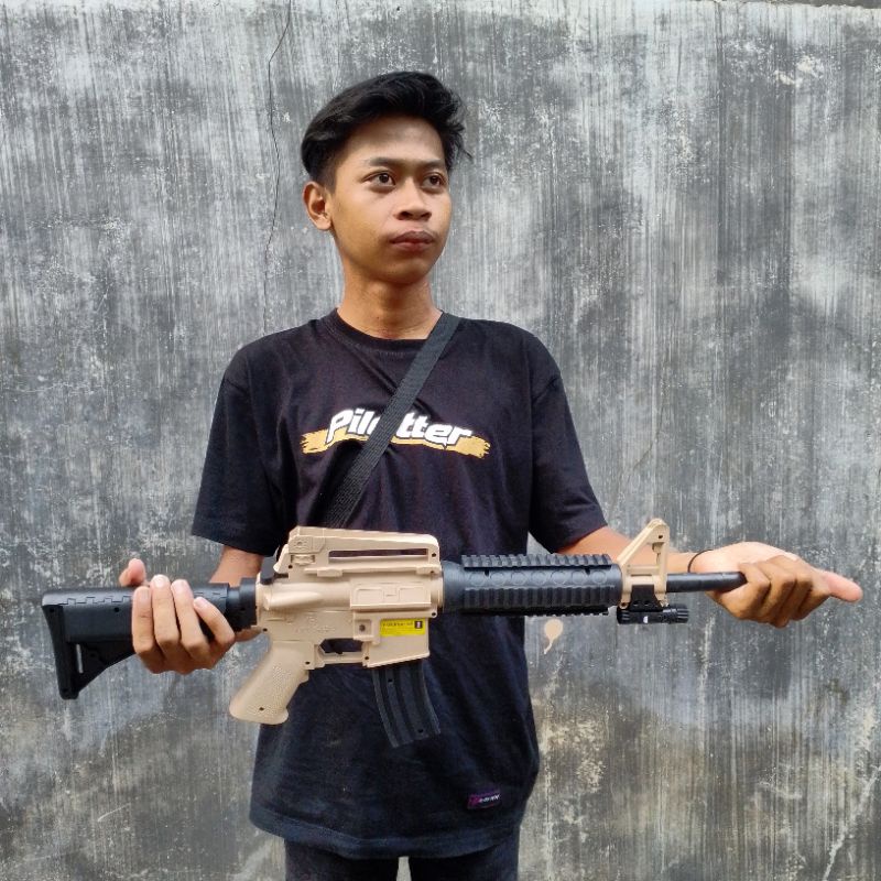 MAINAN ANAK REPLIKA PLASTIK D'COBRA M15 WARNA TAN