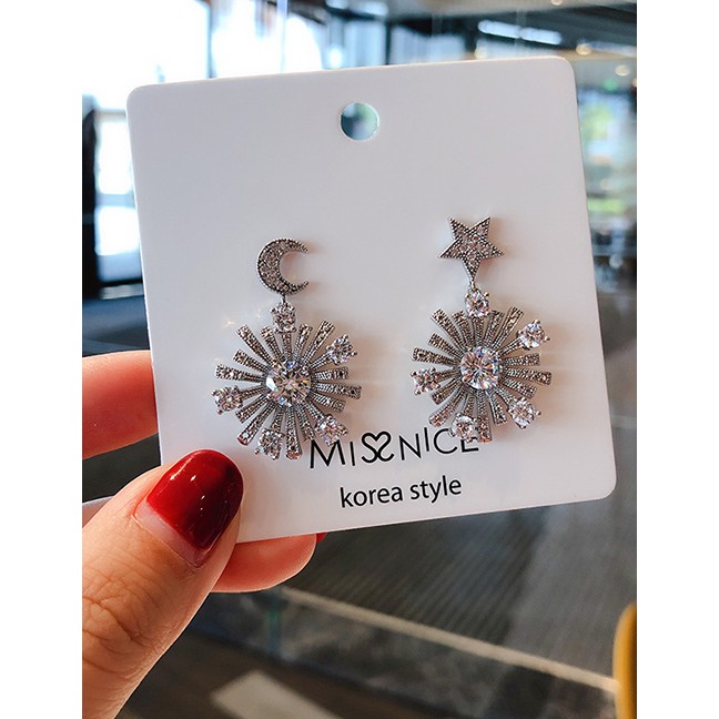 LRC Anting Tusuk Fashion Silver 925 Silver Needle Micro Inlaid Zircon Star Moon Round Earrings D1527