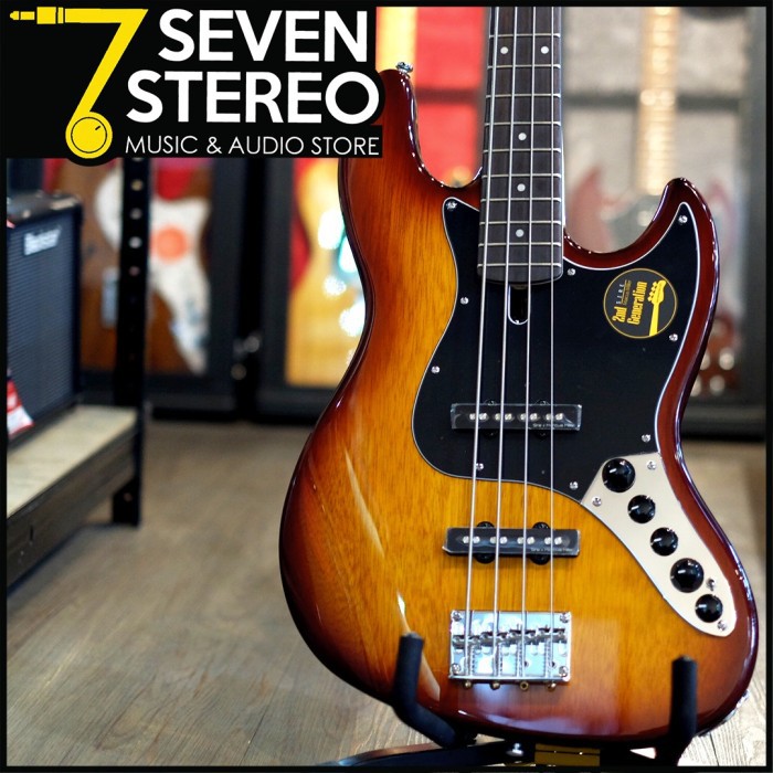 Sire Bass V3 4 String Sunburst 2nd Gen