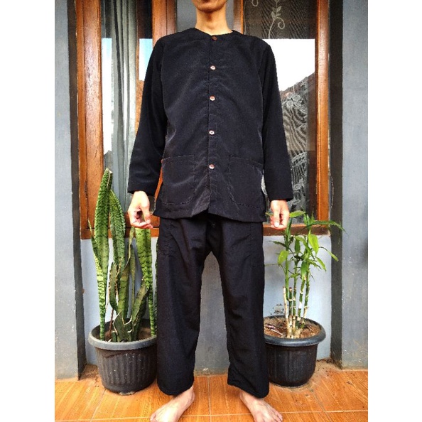SETELAN (baju + celana)baju pangsi/ adat  / silat /tradisional/kampret /khas sunda pria dewasa-Hitam
