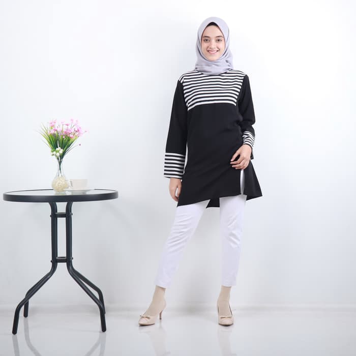 Baju Atasan Wanita Kirana Tunik Baju Muslim