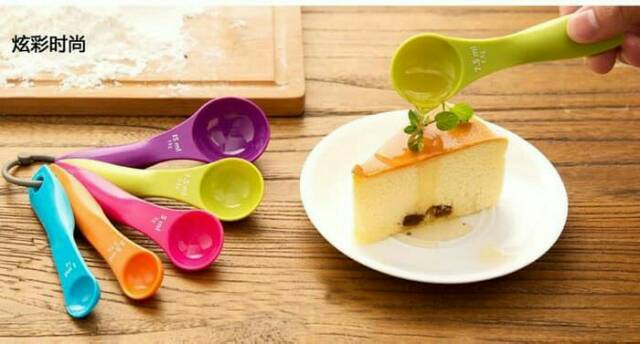 Sendok Takar set 5 in 1 warna warni sendok ukur kue air bumbu