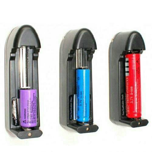 Charger baterai senter atau desktop charger All in one battery charger