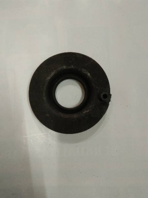 Karet per keong ertiga tipis