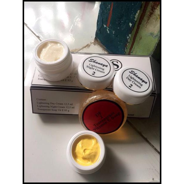 Perawatan Wajah Cream Shanaya Whitening