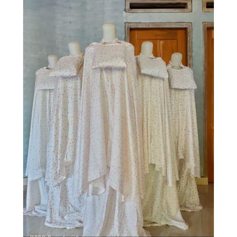 Mukena rayon polkadot