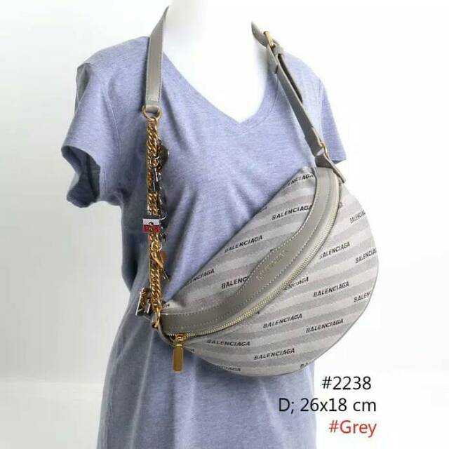 NEW STOCK.. *BALENCIAGA WAIST*
🍀🍀🍀
-- Tas fashion Import