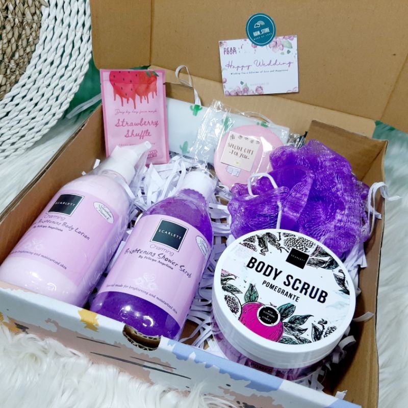 HAMPERS GIFT BOX / HAMPERS SCARLETT / KADO ULANG TAHUN HAMPERS BIRTHDAY/HAMPERS GRADUATION/Kado Pacar/Kado Wisuda/ScarlettWhitening by Felicya Angelista