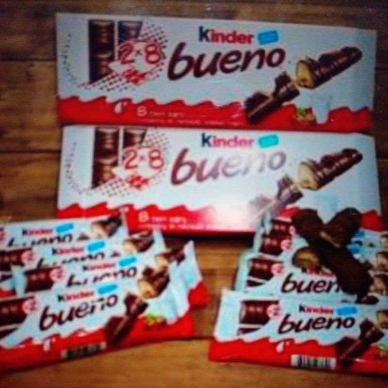 

coklat kinder bueno maxi milk & white chocolate isi T2 x 8 pcs