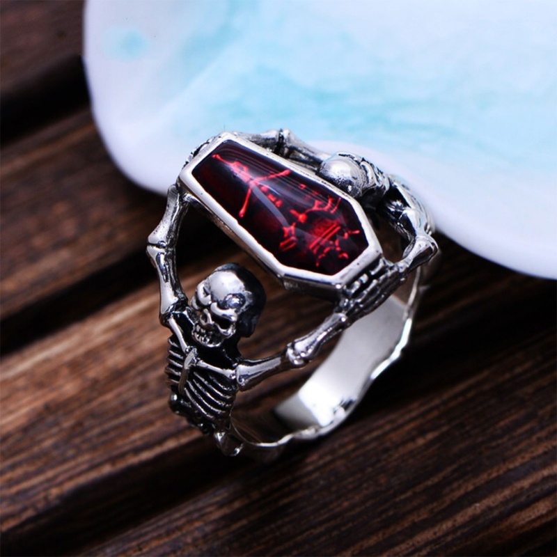 Cincin Desain Tengkorak Bahan Alloy Gaya Hip hop Untuk Pria Dan Wanita