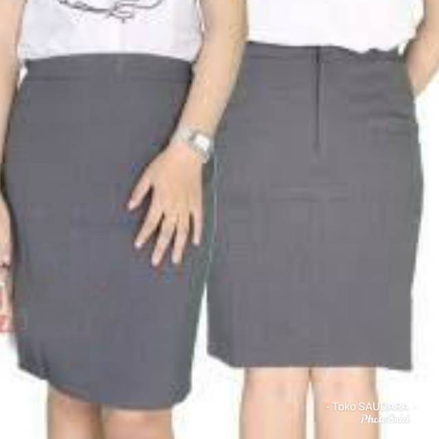 Rok span formal(bahan) pendek abu