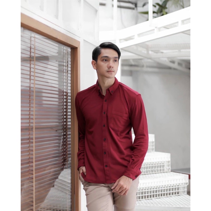 Kemeja Pria Cowok Polos Tangan Lengan Panjang Slimfit Casual Kantoran Murah Sale Premium Maroon