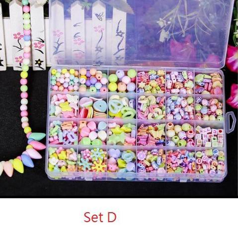 TERLARIS..  Satu set DIY kalung/gelang/cincin anak / manik2 anak mainan edukasi import  >>