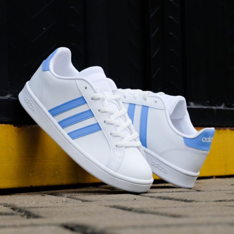 Adidas Grand Court &quot;White/Blue Ice&quot;