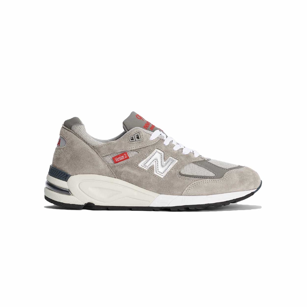 new balance 990 version 2