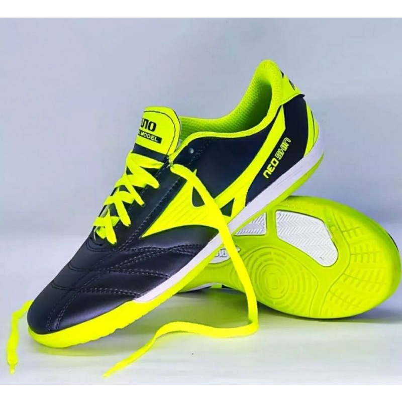 sepatu futsal ori_mizuno quality original-terlaris
