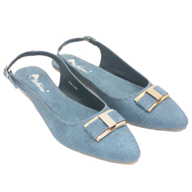 Sepatu merk dr kevin