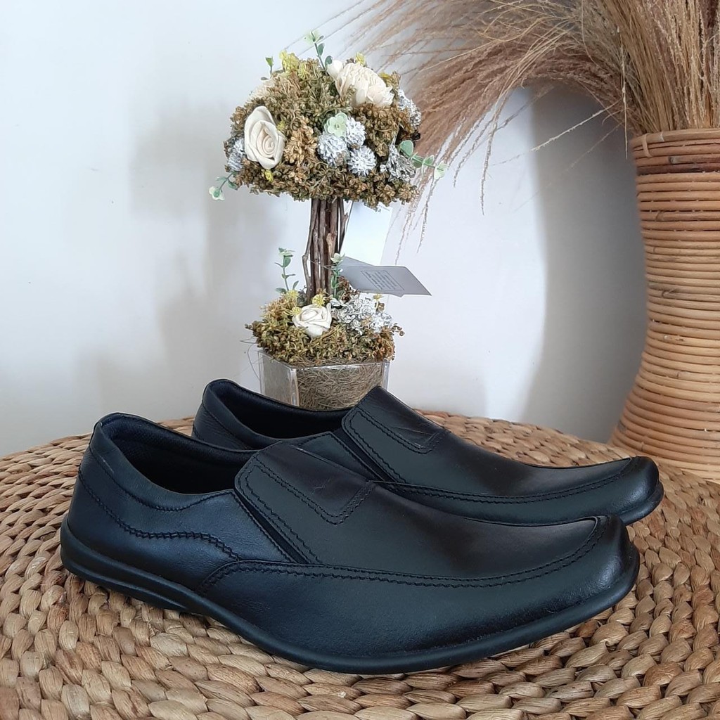 SEPATU PANTOFEL KULIT KEREN KERJA KANTOR LAKI PRIA COWOK DINAS RESMI FORMAL PESTA KULIT ASLI