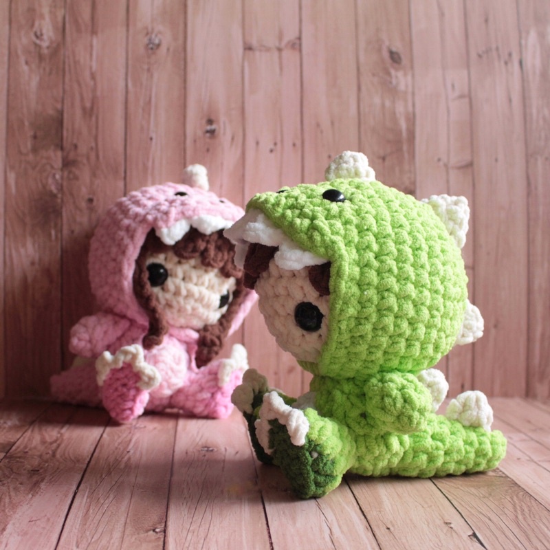 Amigurumi Couple Dino Girl and Boy | boneka Pasangan rajut Dinosaurus lucu kostume dino