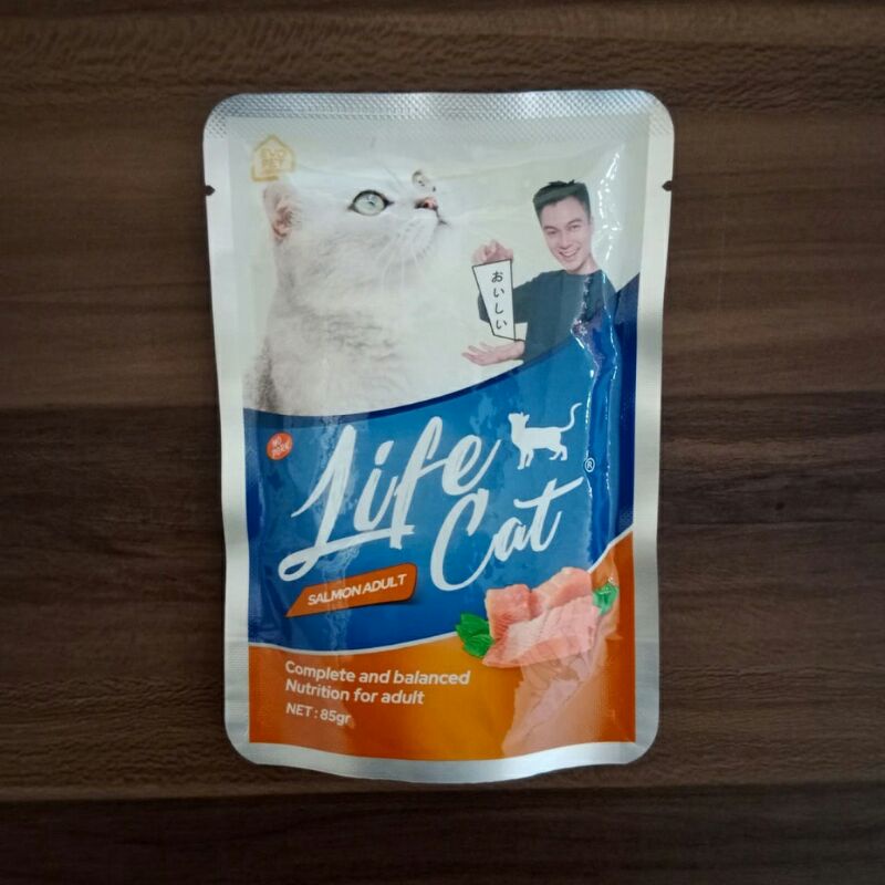 LIFE CAT POUCH lifecat Wet Food Makanan Basah Kucing 85gr